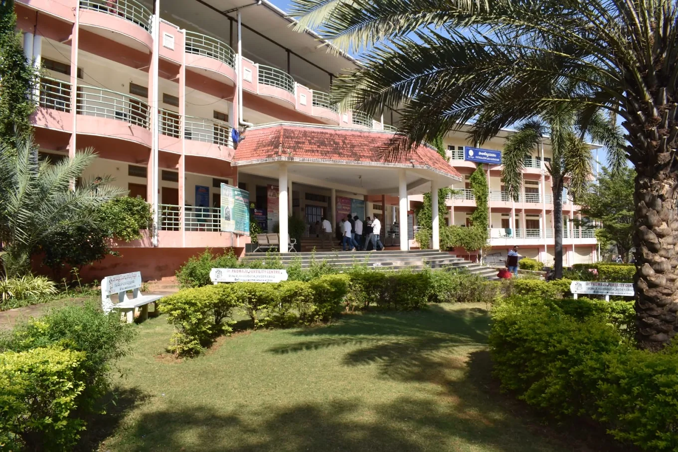 Pathaleshwara sadanam Pilgrim accommodation building in Srisailam near Sri Mallikarjuna Swamy Temple